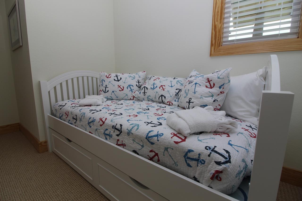 Whalebone Ocean Cottages By Kees Vacations Nags Head Εξωτερικό φωτογραφία